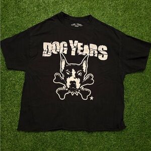 Black Dog Years cropped graphic T